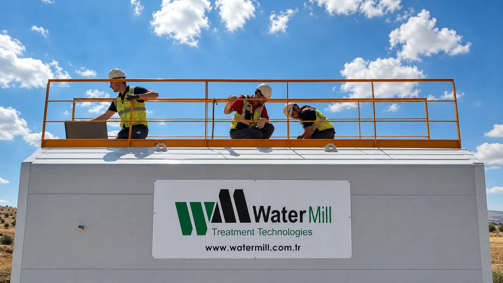 WaterMill teknik ekibinin paket arıtma ünitesi üzerindeki çalışması